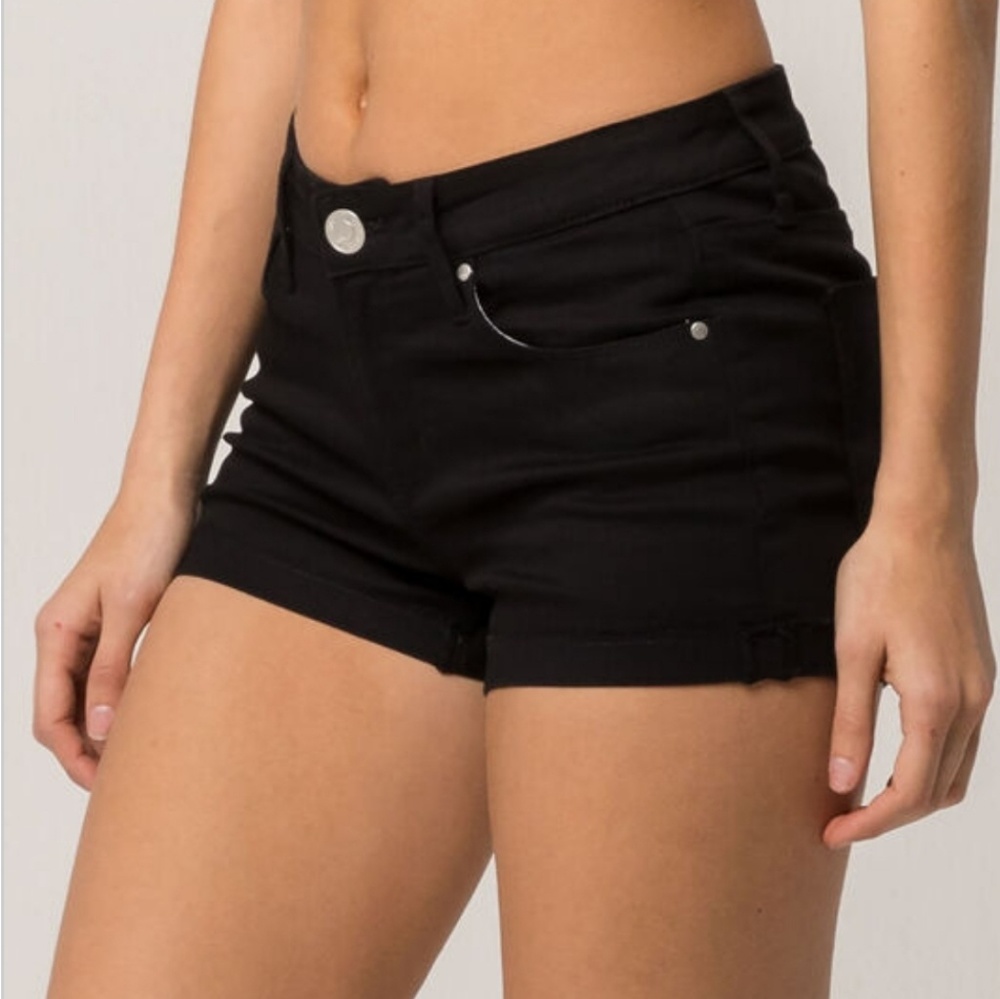 *SOLD* NWT RSQ Jeans Malibu Short